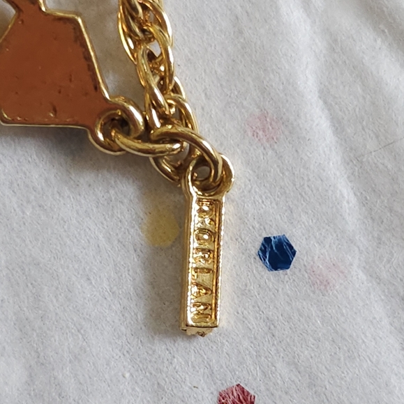 Vintage signed D'orlan pendant necklace and earrings set. Pendant Necklace Set. - Picture 3 of 9